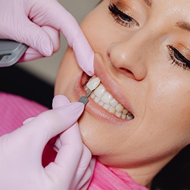 Woman at consultation for veneers