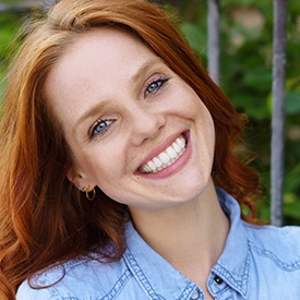 Woman with healthy smile