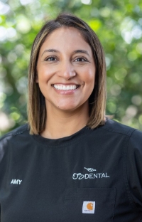 Registered dental assistant Amy